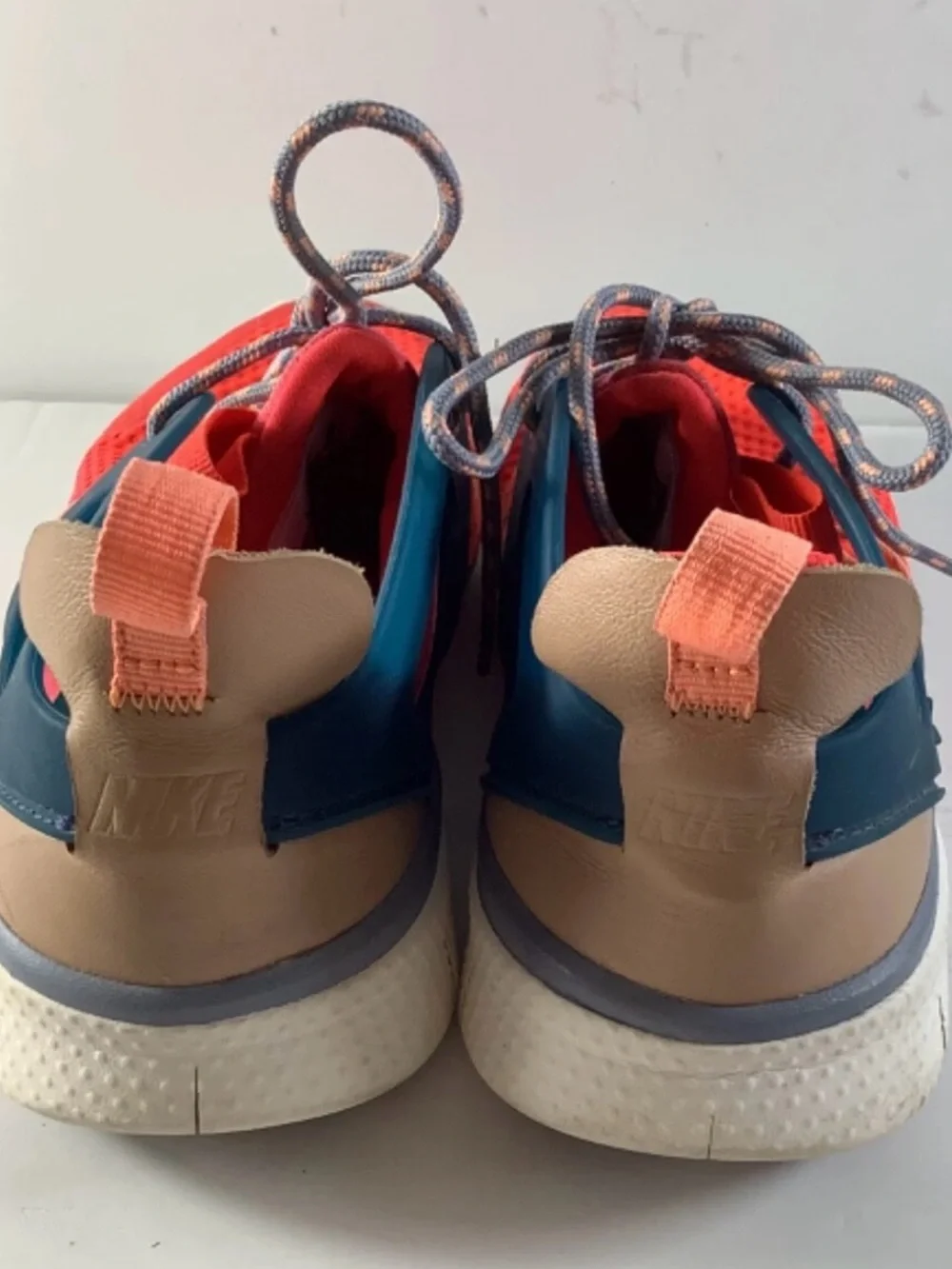 Nike Free Virutous Womens  Sneakers Running Gym Training  725060-600 - Size 7.5